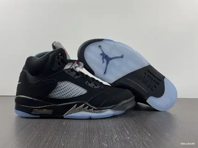 Cheap TBkick (2016) Metallic 5 Retro Black Jordan 845035-003 0503